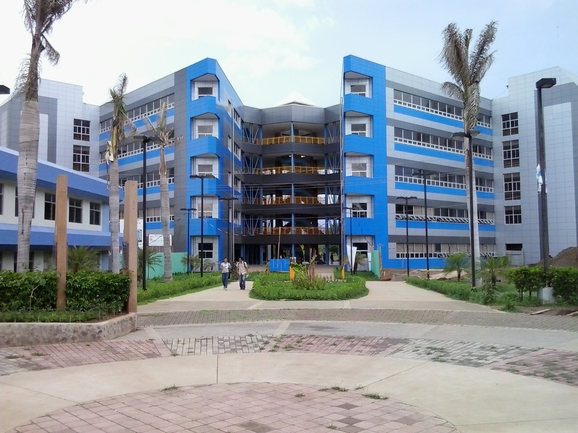 Universidad Nacional de Ingeniería