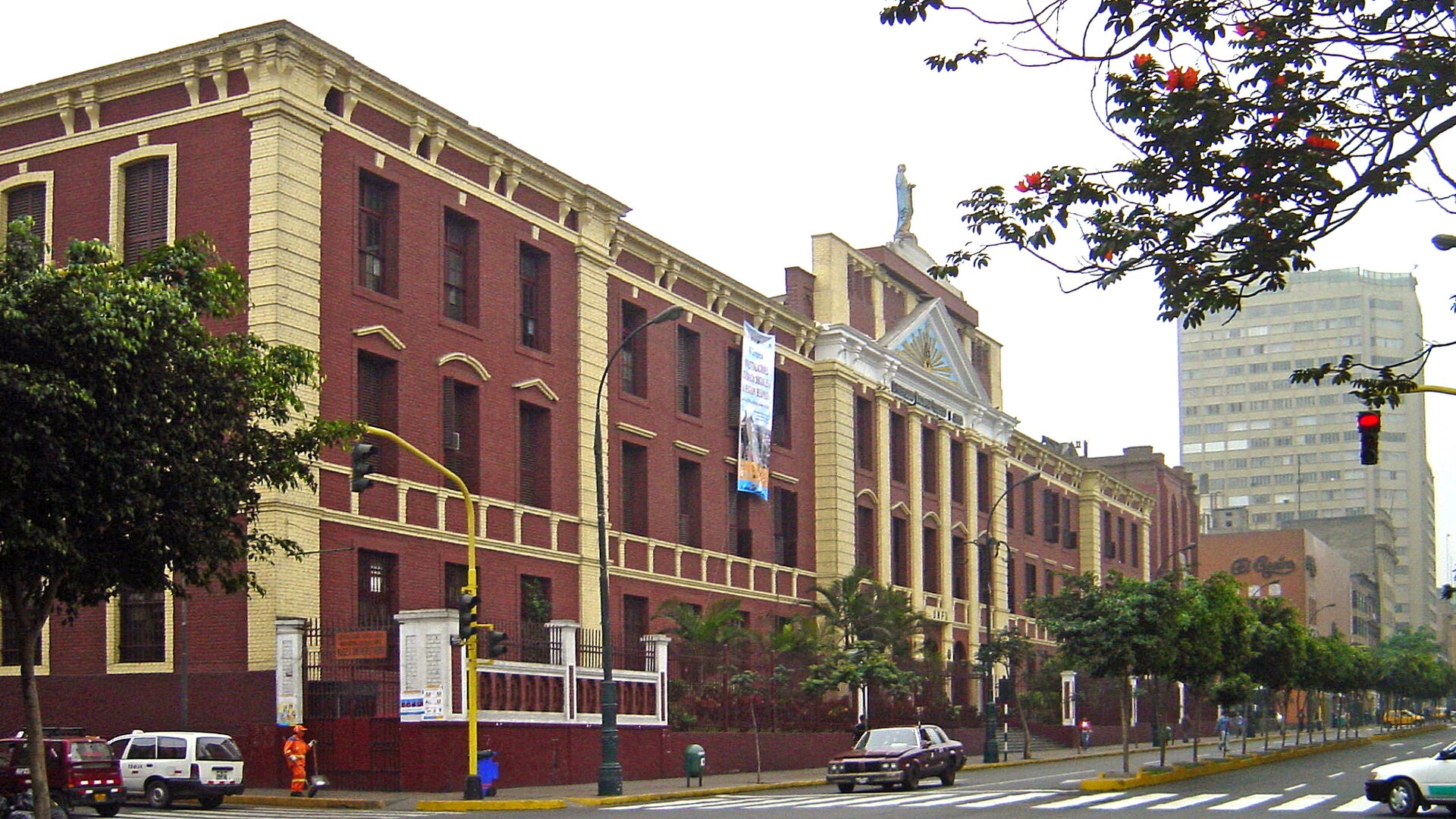 Universidad Nacional Federico Villarreal