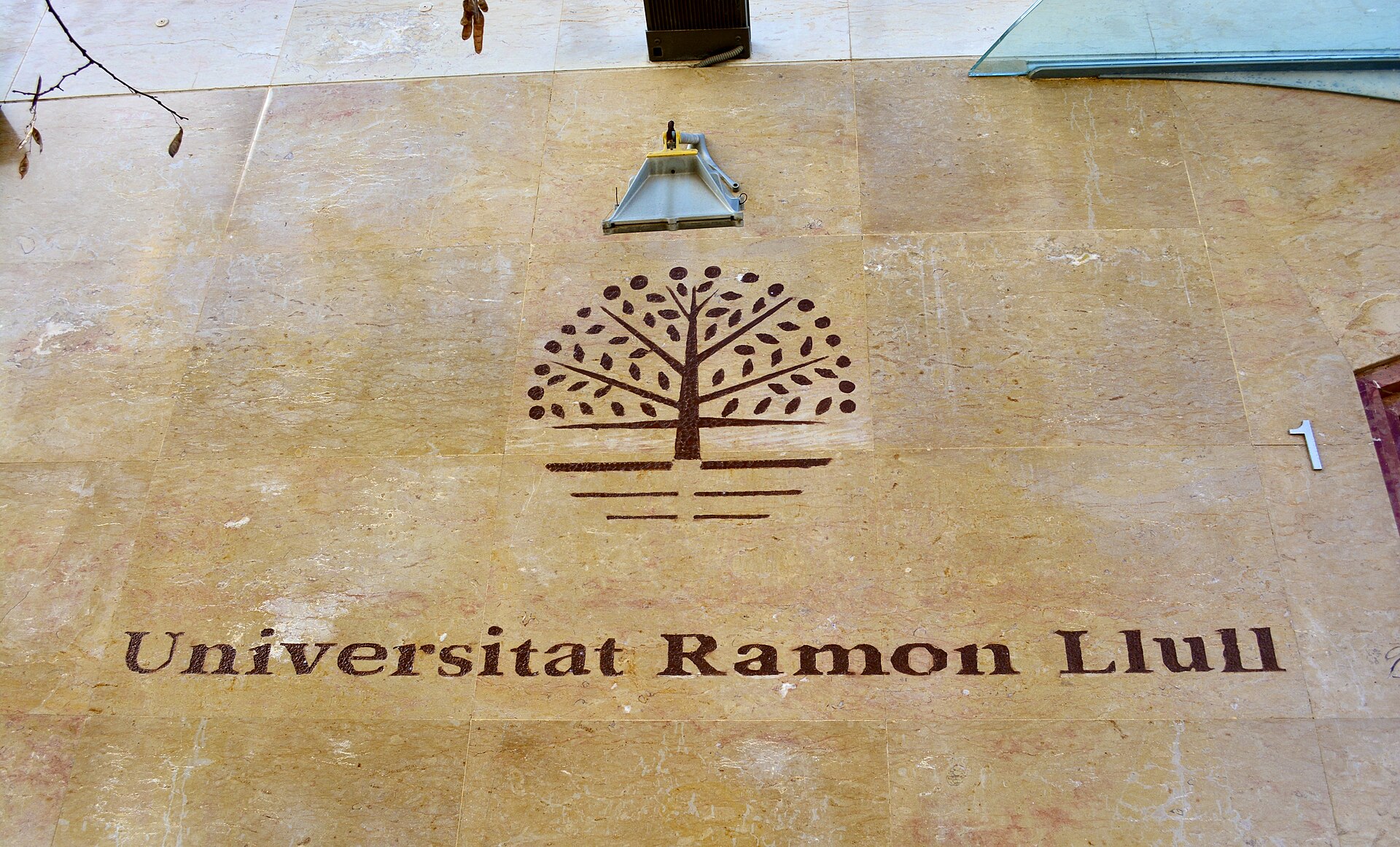 Universidad Ramon Llull