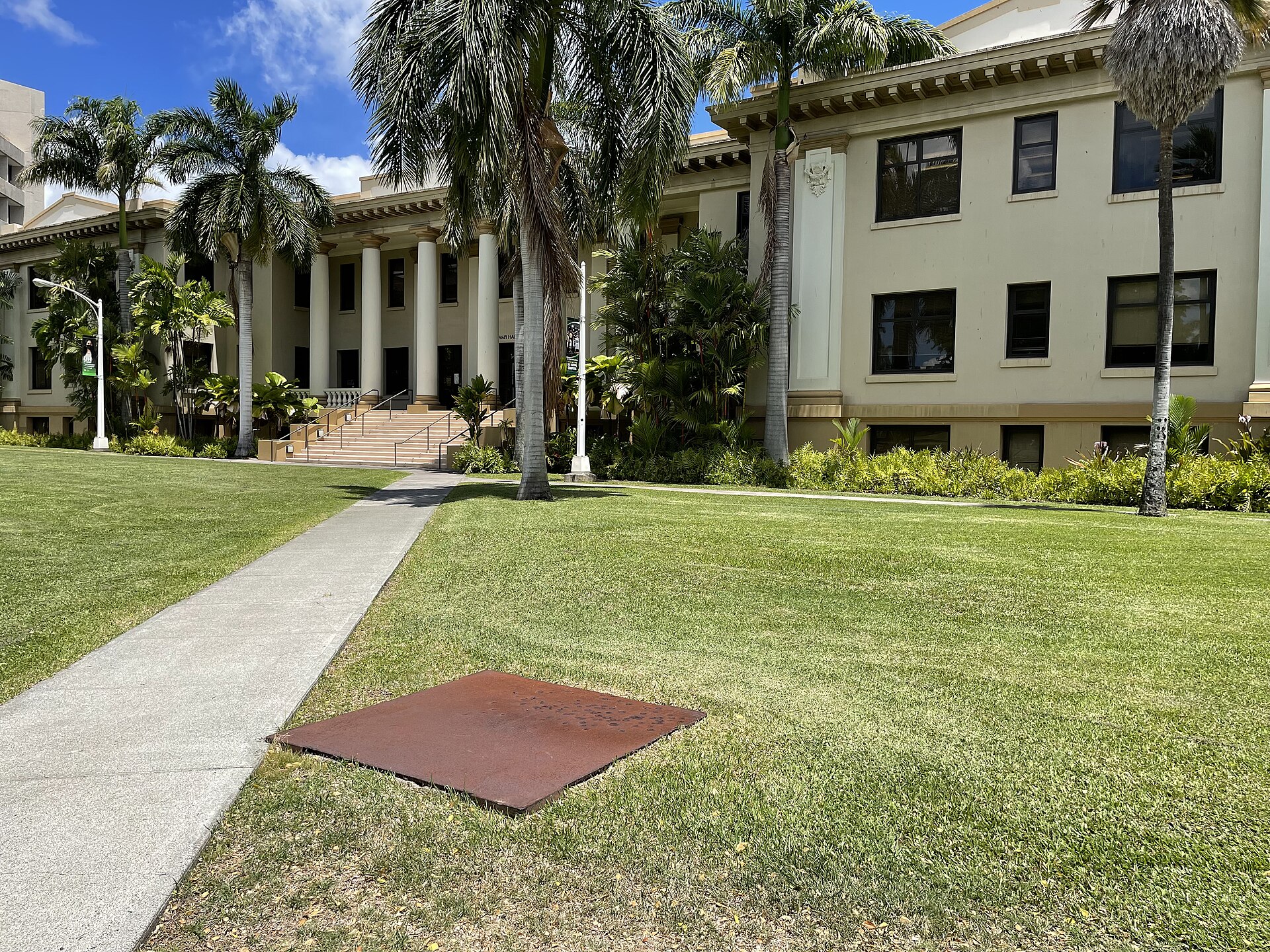 University of Hawaii at Manoa