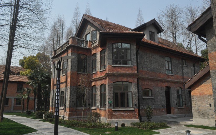 University of Shanghai for Science and Technology