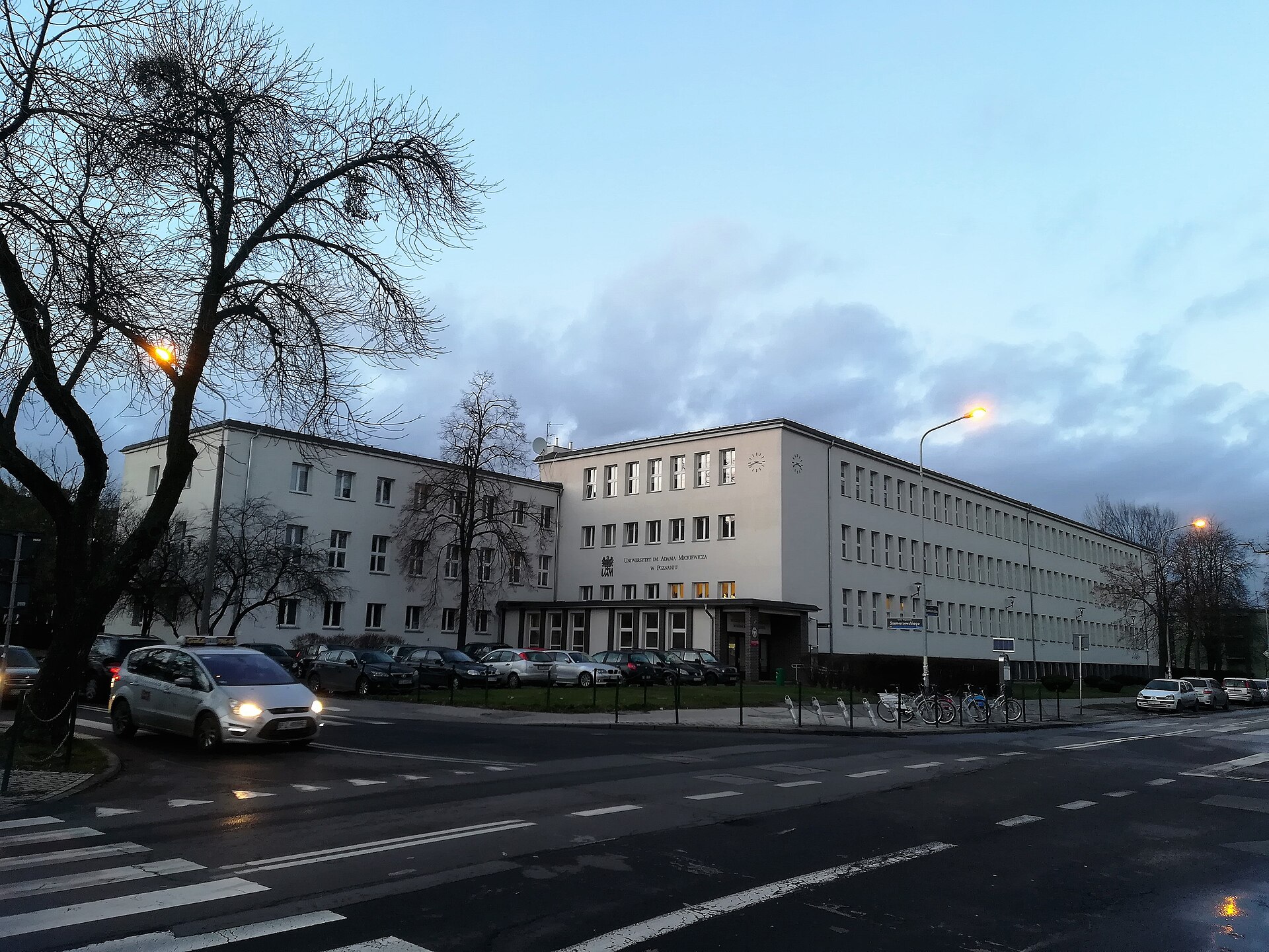 Uniwersytet im. Adama Mickiewicza w Poznaniu