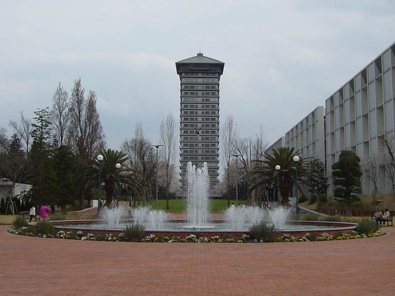 Yokohama College of Pharmacy