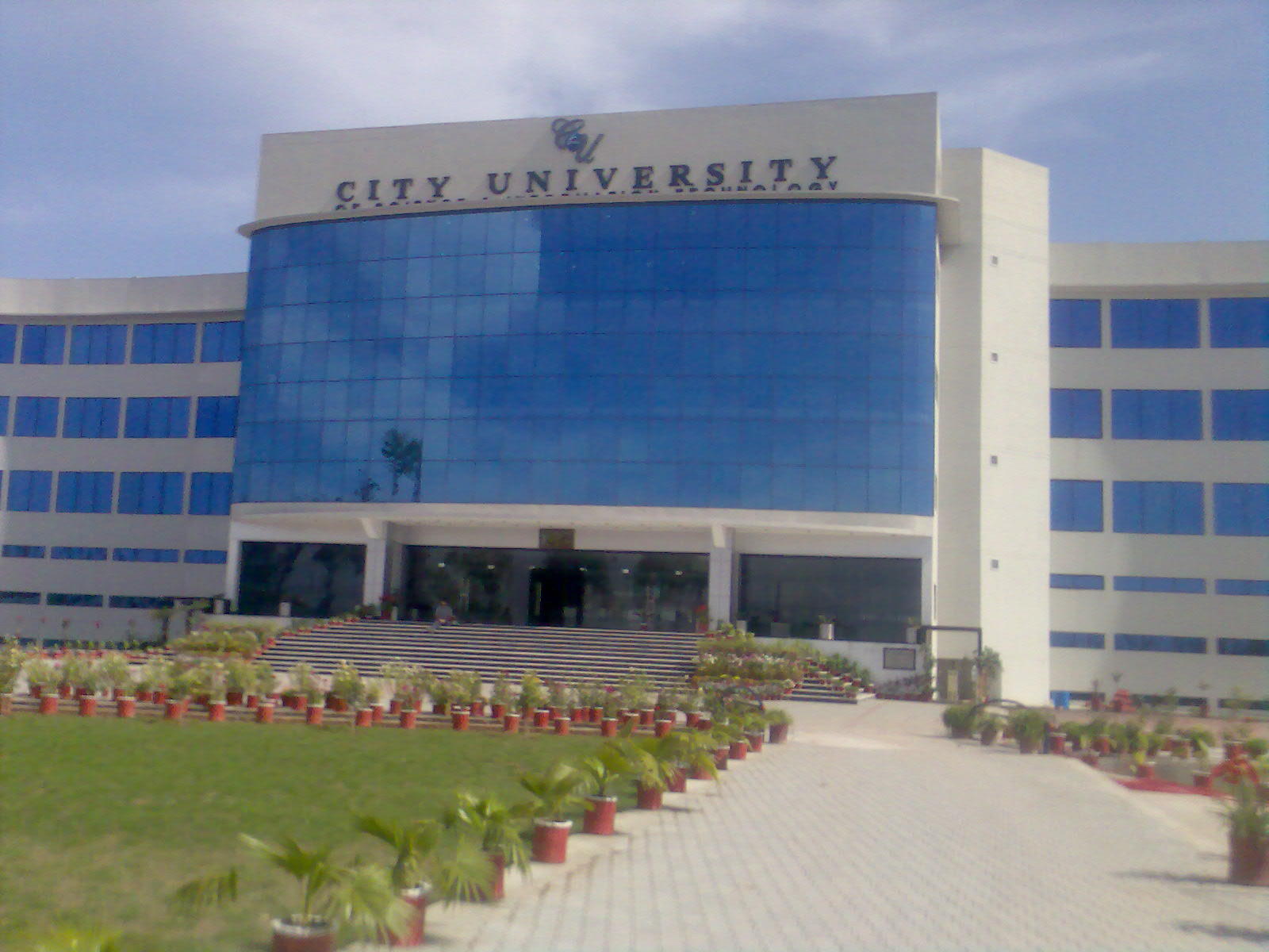 City University of Science and Information Technology
