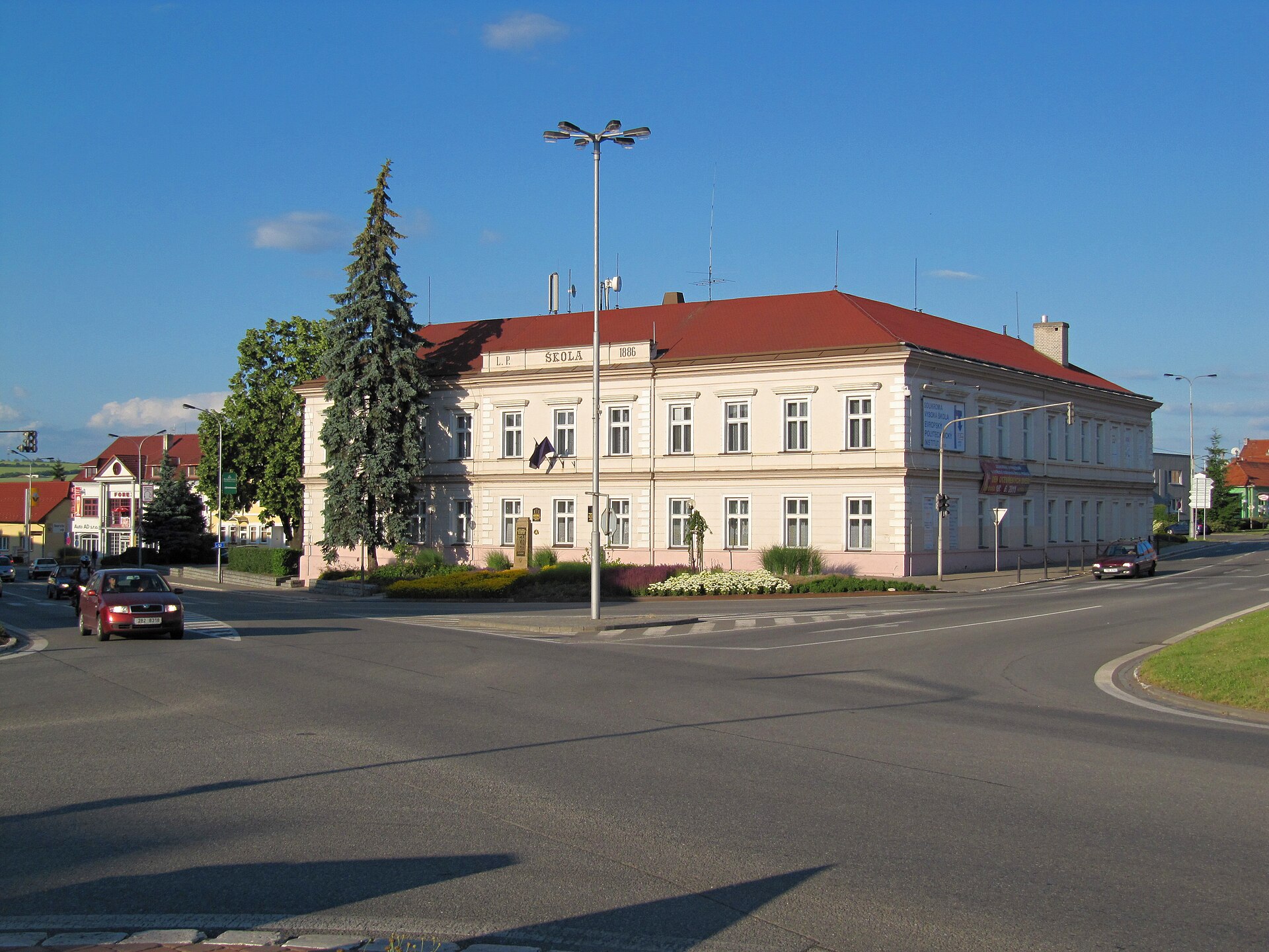 Evropský polytechnický institut