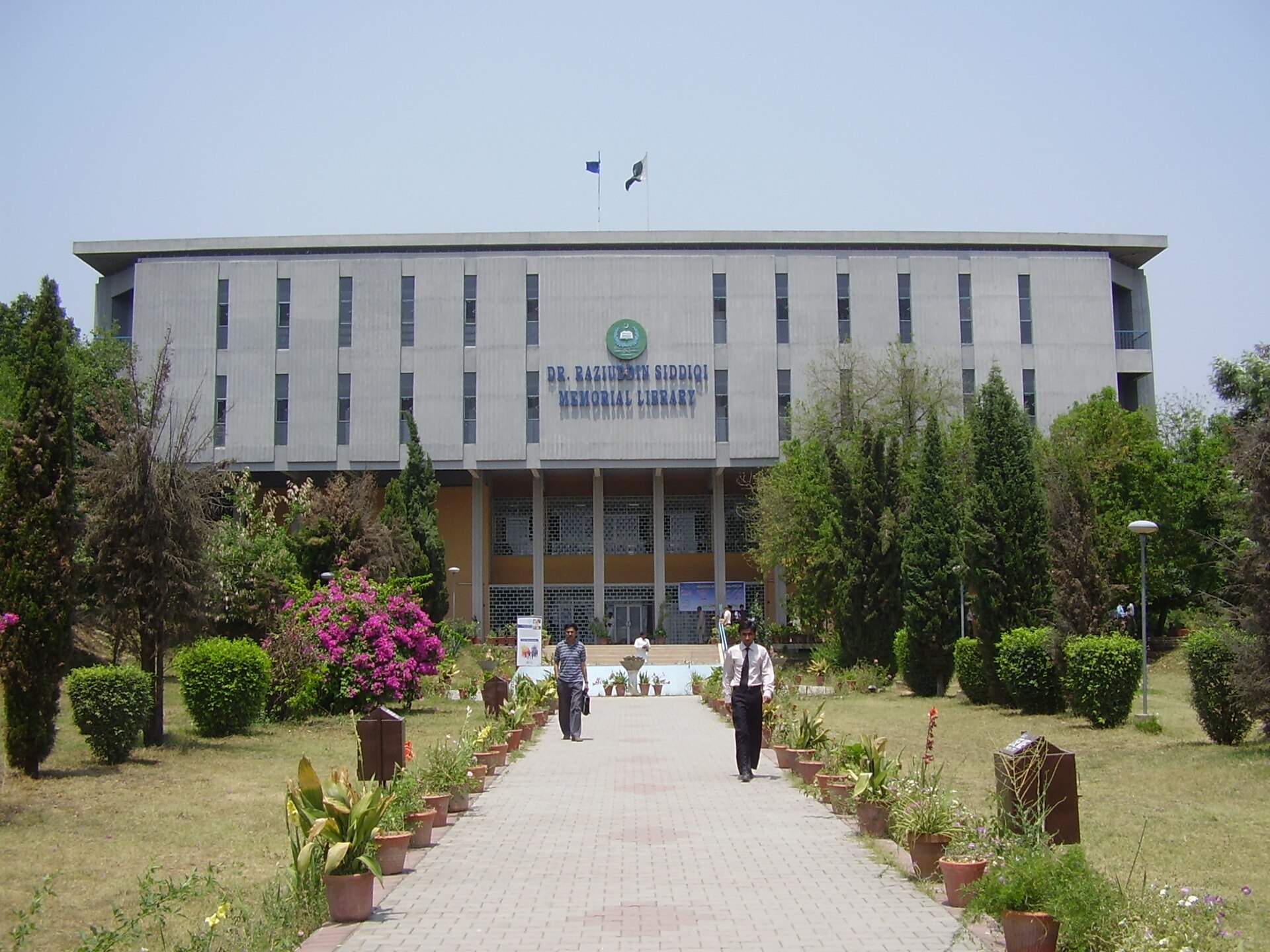 Quaid-i-Azam University