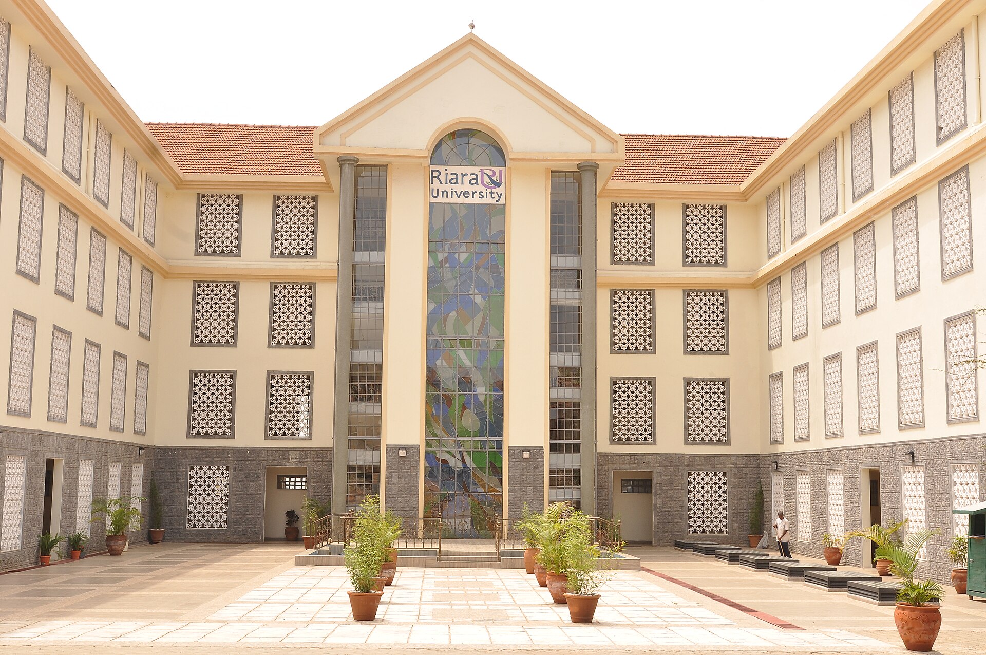Riara University