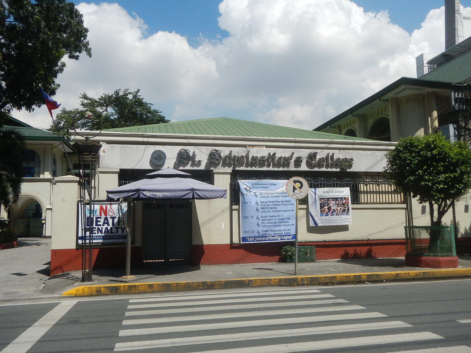 St. Scholastica's College