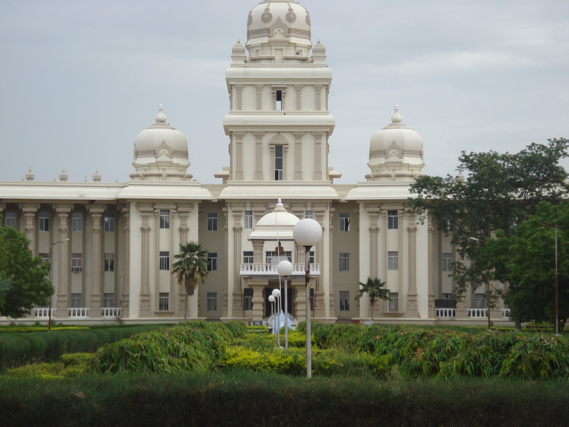 Tamil University