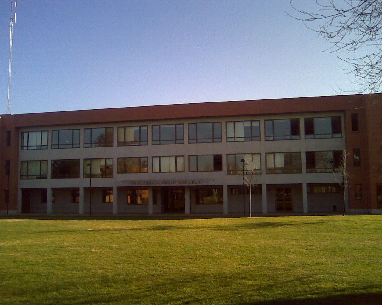 Universidad Camilo José Cela